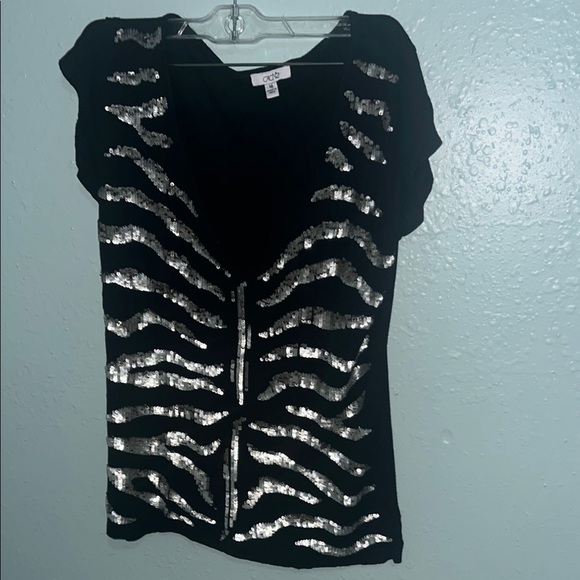 Cache Tops - Cache Black and Silver Short Sleeve Tee